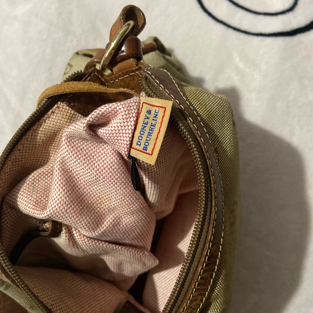 Dooney & Bourke Bag - Picture 7 of 8